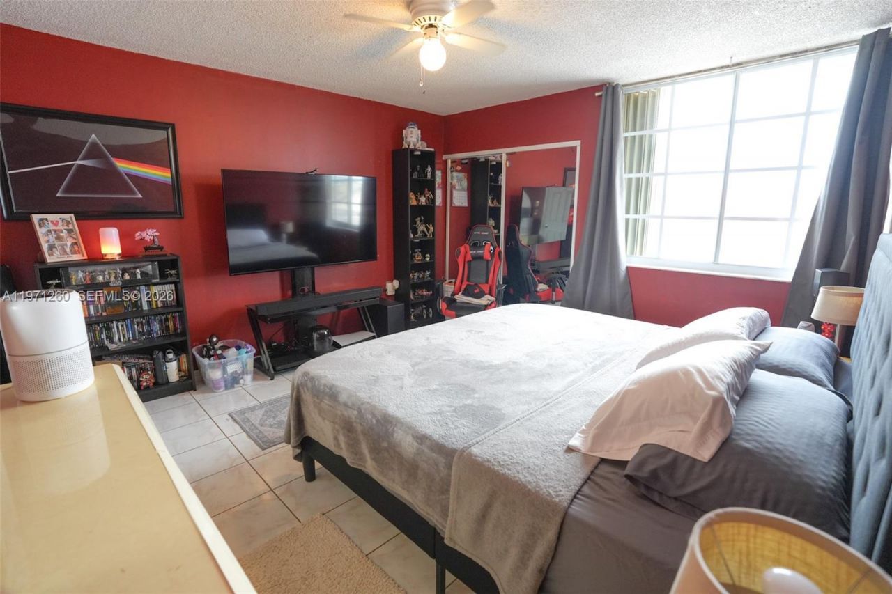 1159 W 40th St , Unit 16, Hialeah, FL 33012 Photo