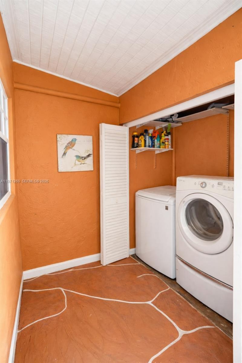 1159 W 40th St , Unit 16, Hialeah, FL 33012 Photo