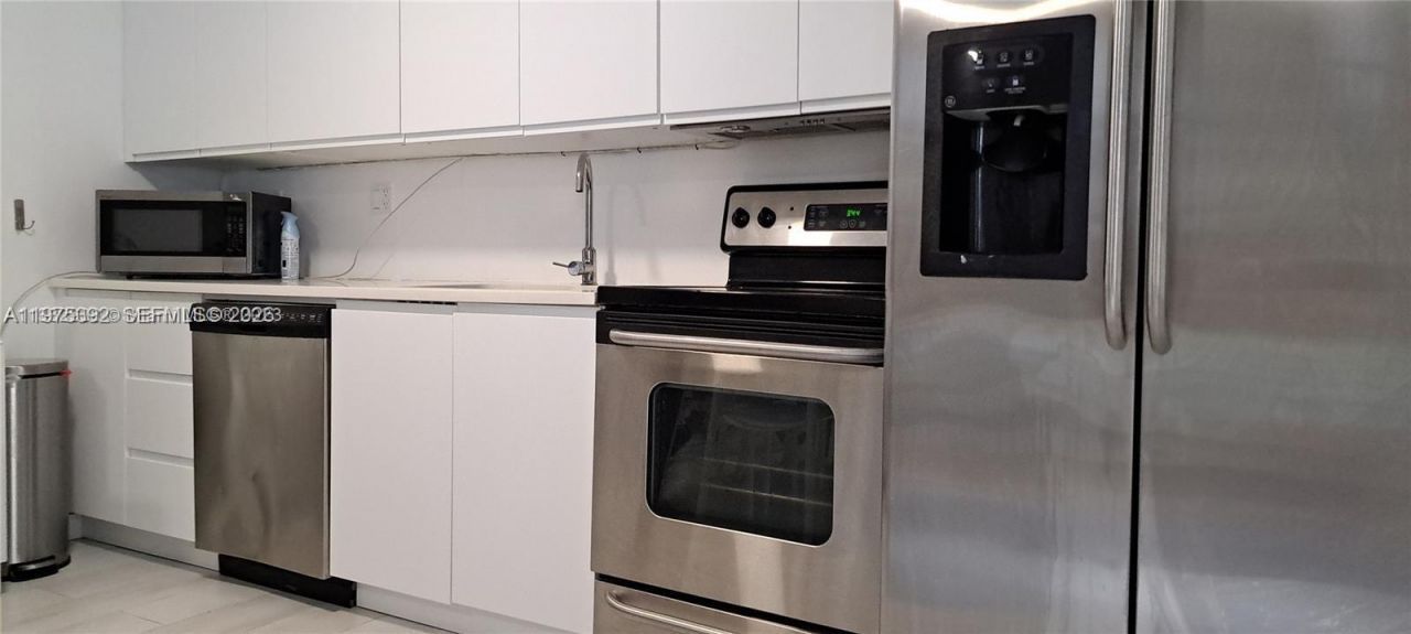 846 Michigan Ave, Unit 101, Miami Beach, FL 33139 Photo