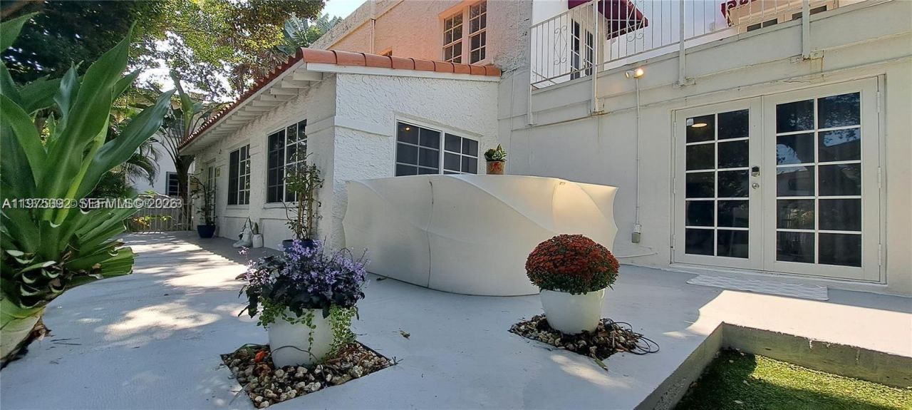 846 Michigan Ave, Unit 101, Miami Beach, FL 33139 Photo