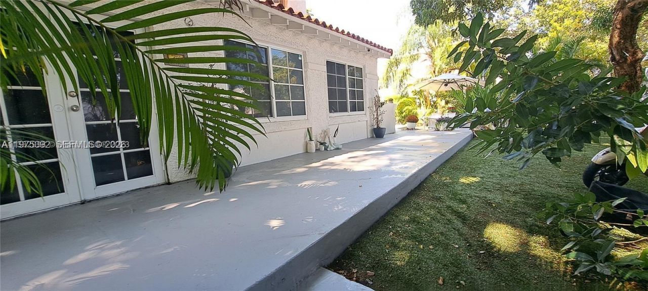 846 Michigan Ave, Unit 101, Miami Beach, FL 33139 Photo