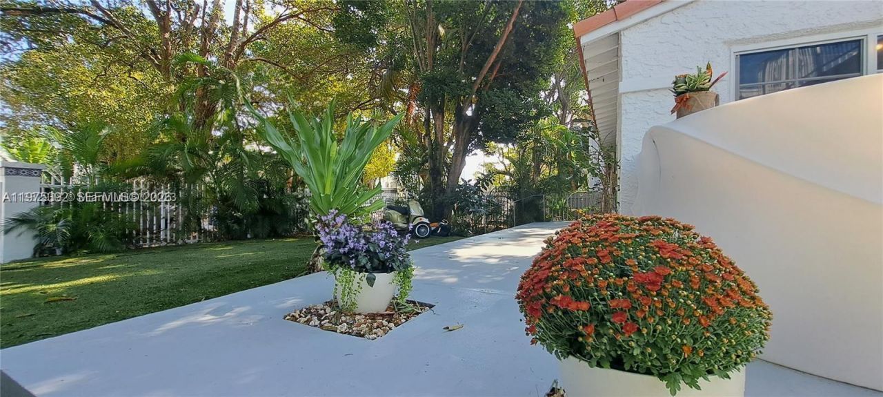 846 Michigan Ave, Unit 101, Miami Beach, FL 33139 Photo