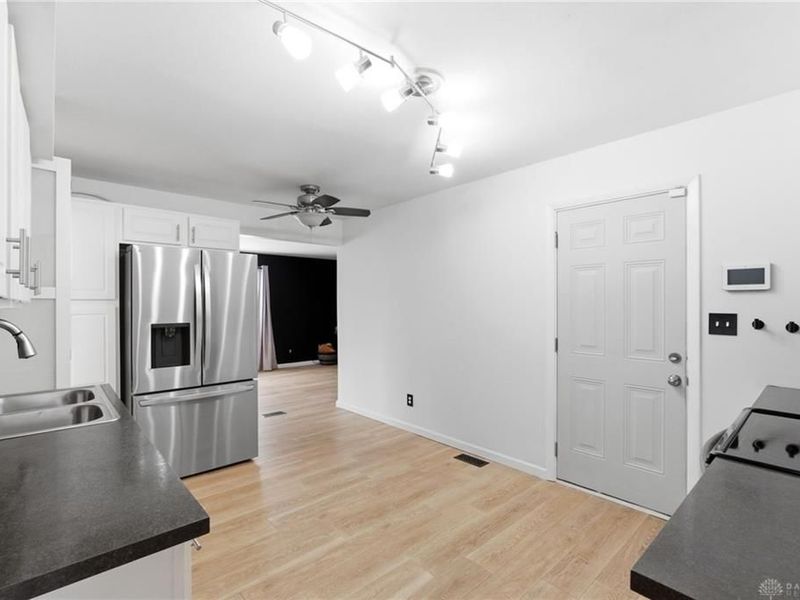 2307 Stop 8 Road, Dayton, OH 45414 Photo 11