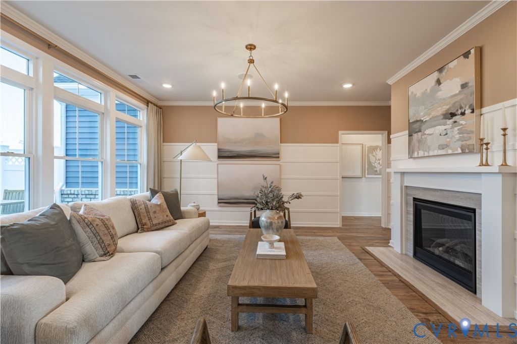 6609 Mayland Ridge Lane Moseley, VA 23120