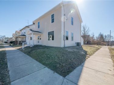 807 E Third Street, Salem, OH 44460