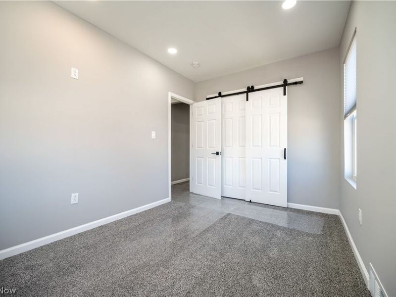 807 E Third Street, Salem, OH 44460 Photo 22