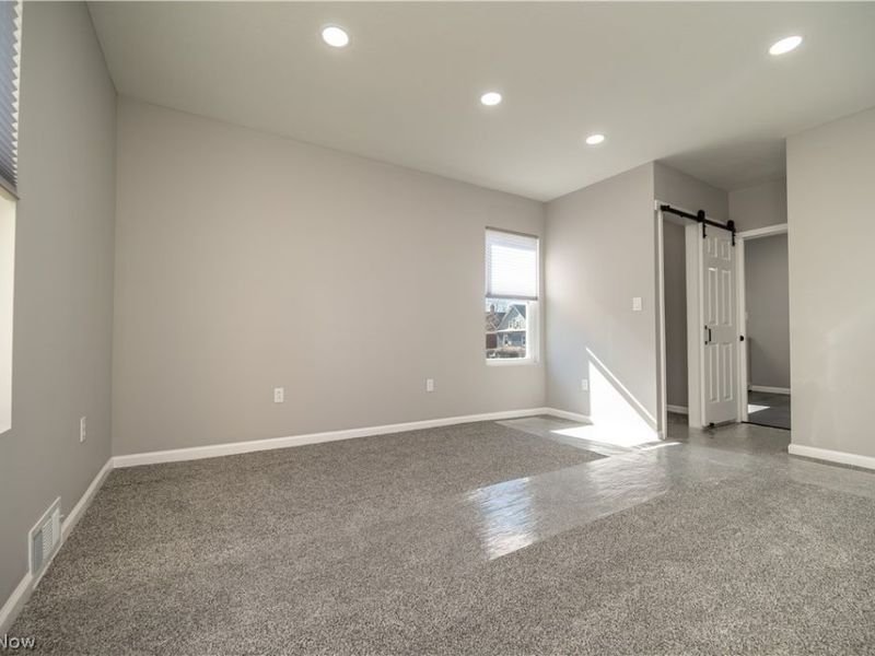 807 E Third Street, Salem, OH 44460 Photo 25