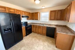 100 Battery Creek Drive photo 4