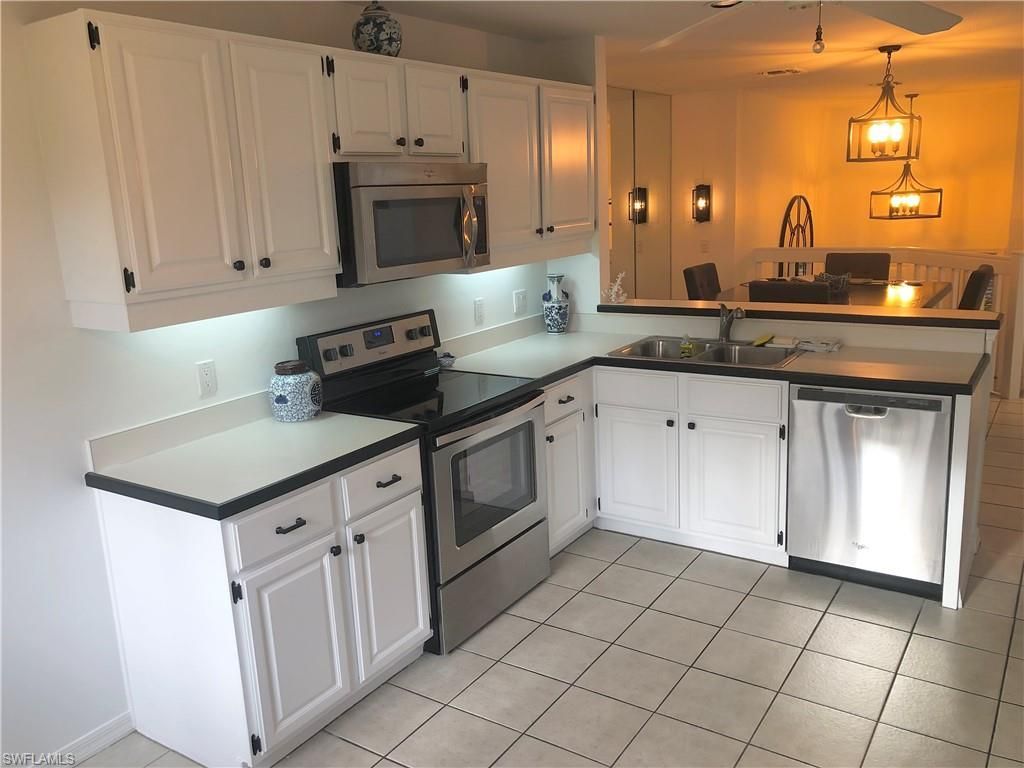 27121 Oakwood Lake Dr, Bonita Springs, FL 34134 Photo