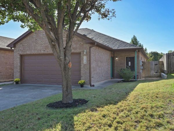 1405 Bergin CT, Unit B, Georgetown, TX 78626