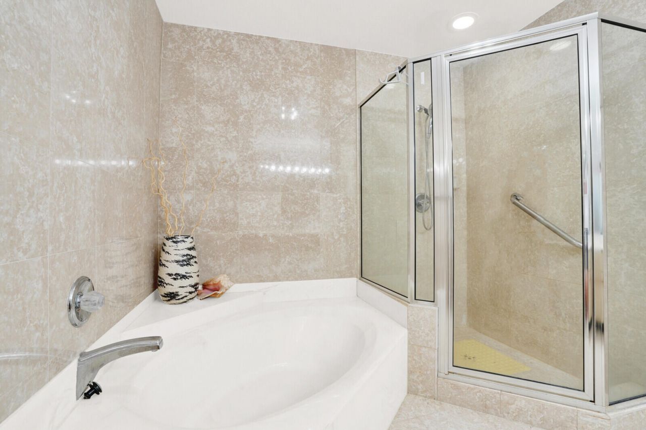 5106 Lake Catalina Drive, Unit A, Boca Raton, FL 33496 Photo