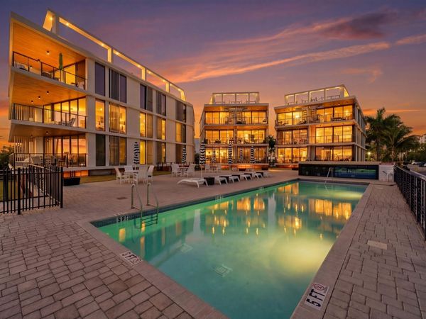 106 Inlet Way, Unit 201, Palm Beach Shores, FL 33404