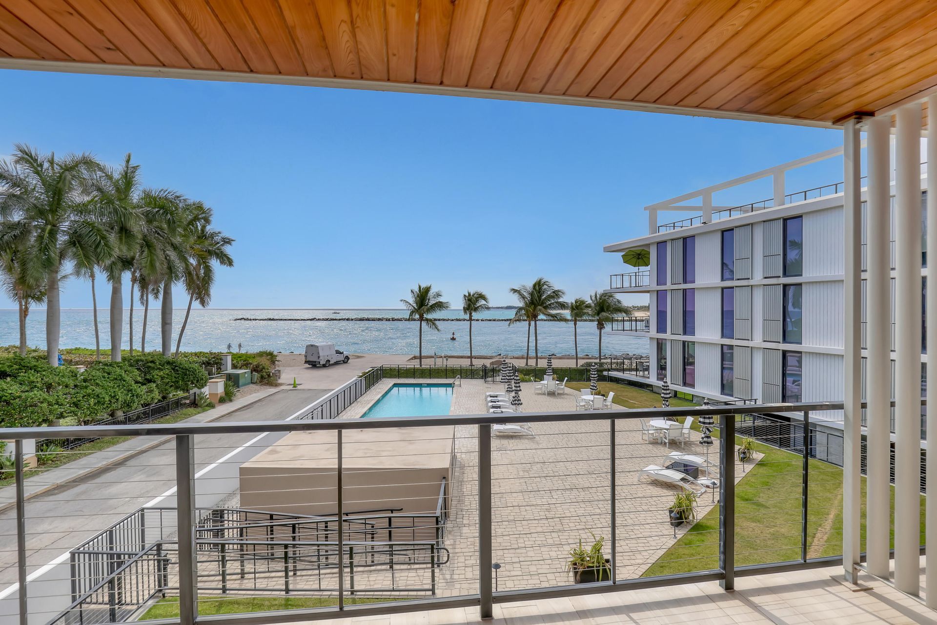 106 Inlet Way, Unit 201, Palm Beach Shores, FL 33404 Photo