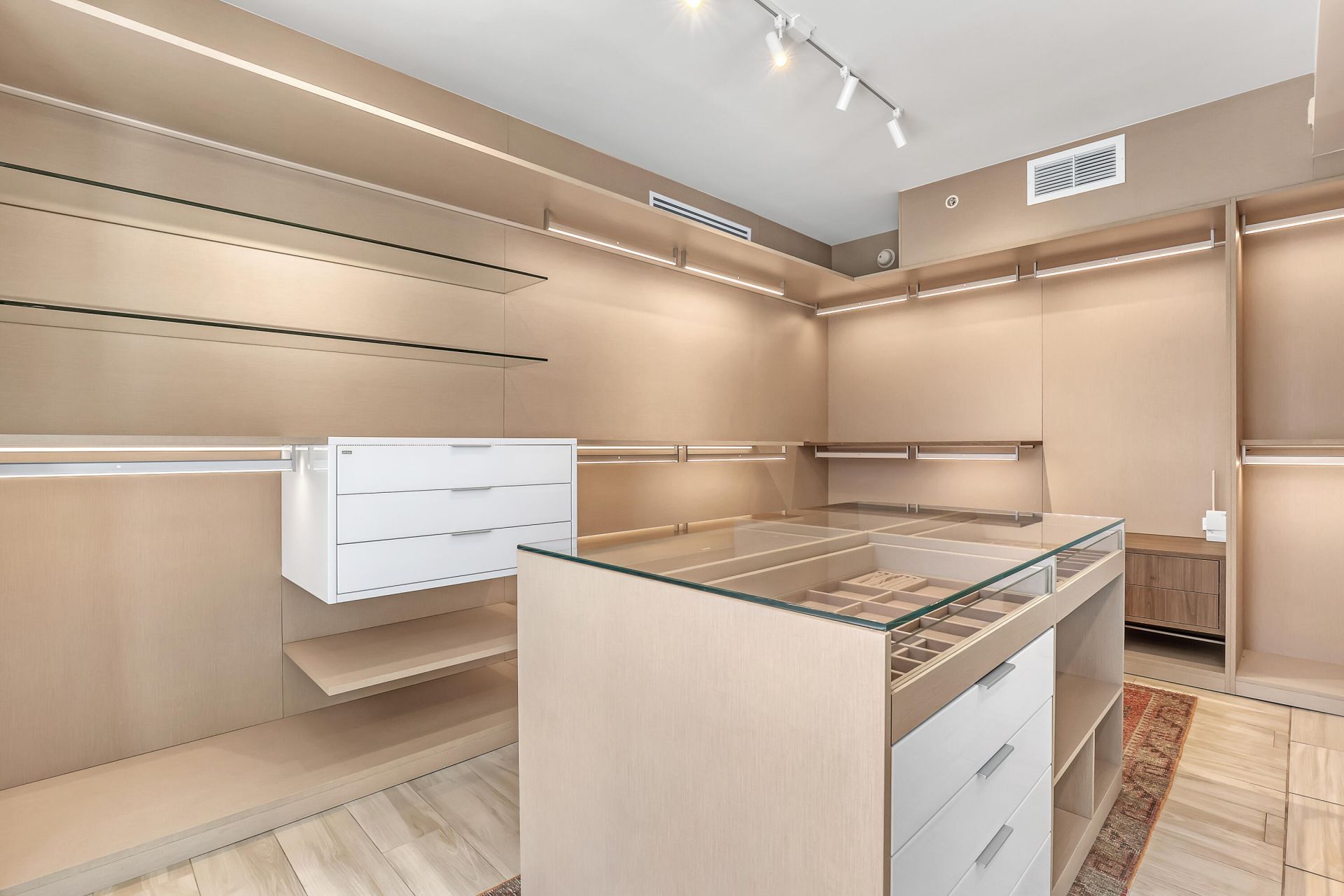 106 Inlet Way, Unit 201, Palm Beach Shores, FL 33404 Photo