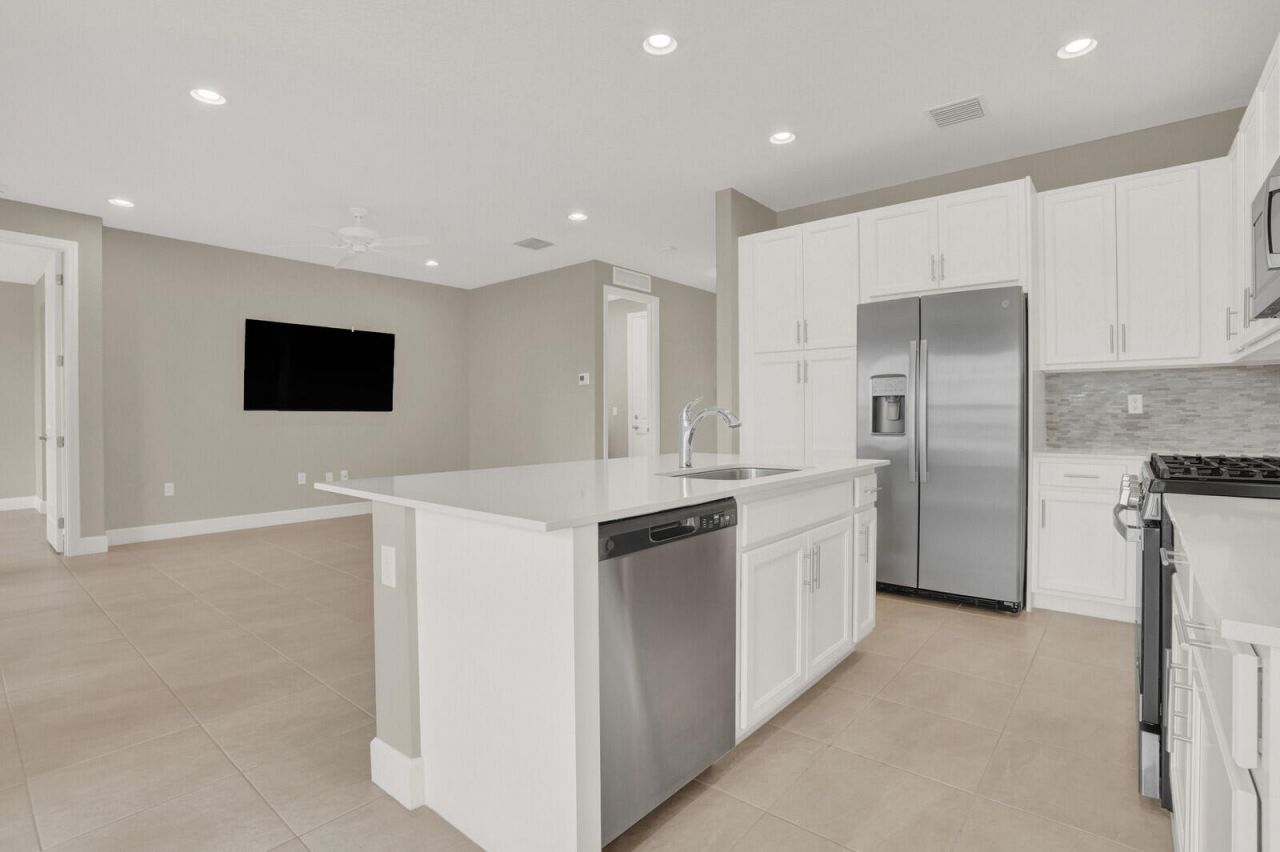 11935 SW Backshore Drive, Port Saint Lucie, FL 34987 Photo