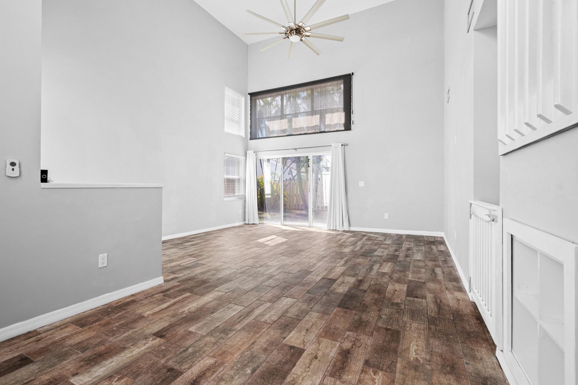 601 Lakeshore Terrace, Davie, FL 33325 Photo