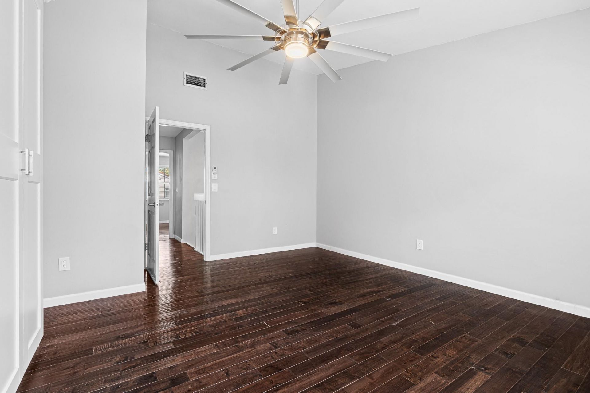 601 Lakeshore Terrace, Davie, FL 33325 Photo