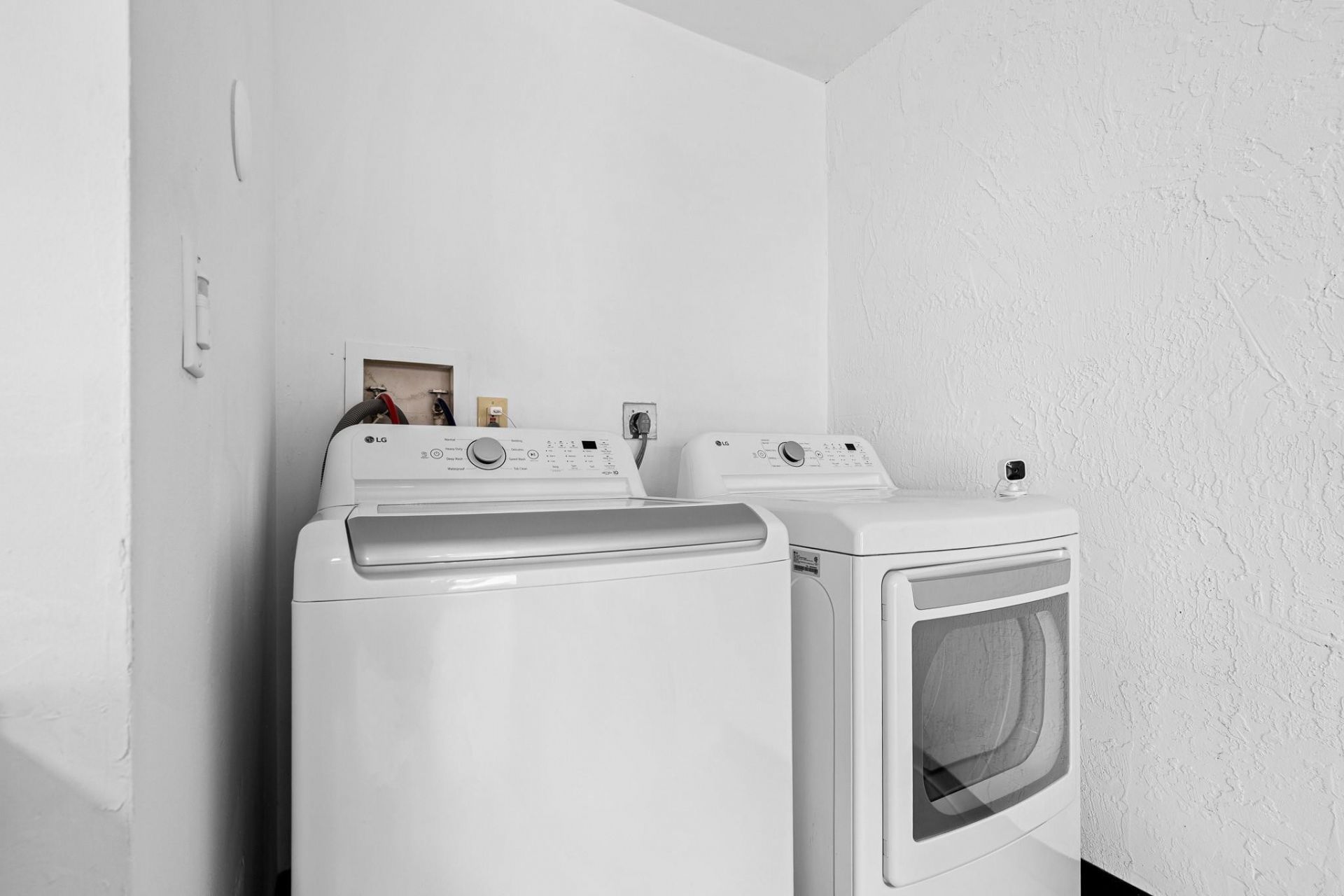 601 Lakeshore Terrace, Davie, FL 33325 Photo