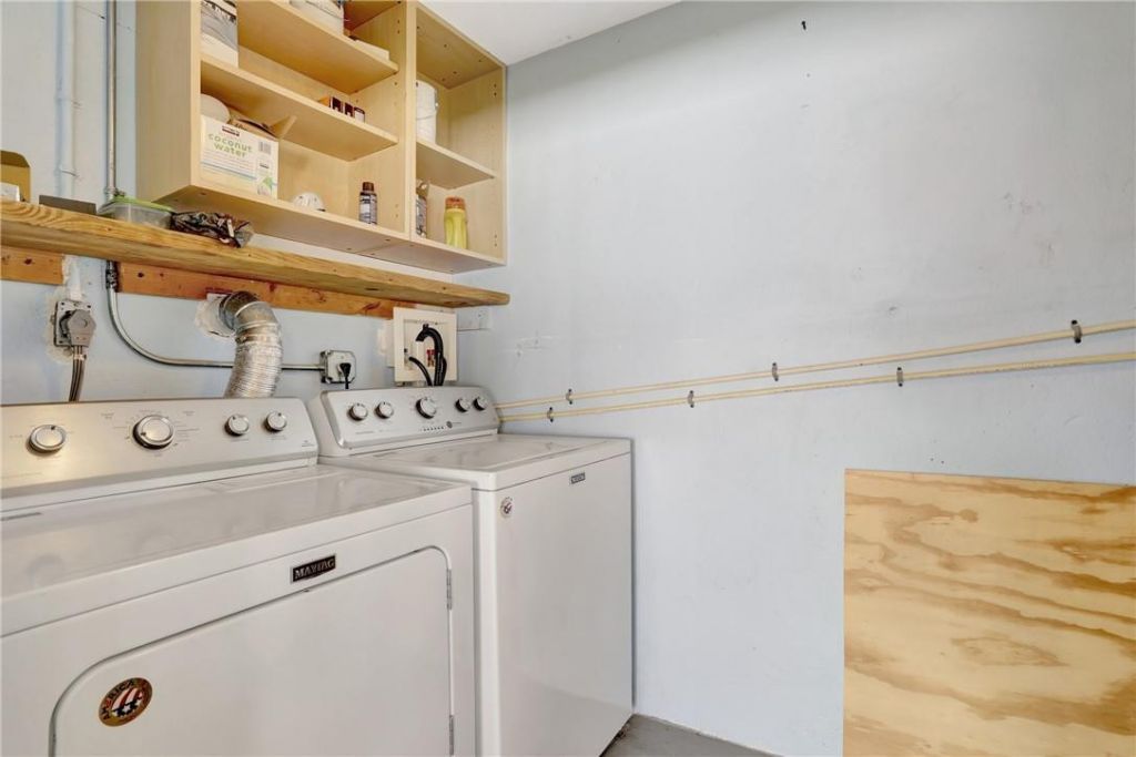 907 SE 12th Avenue, Deerfield Beach, FL 33441 Photo