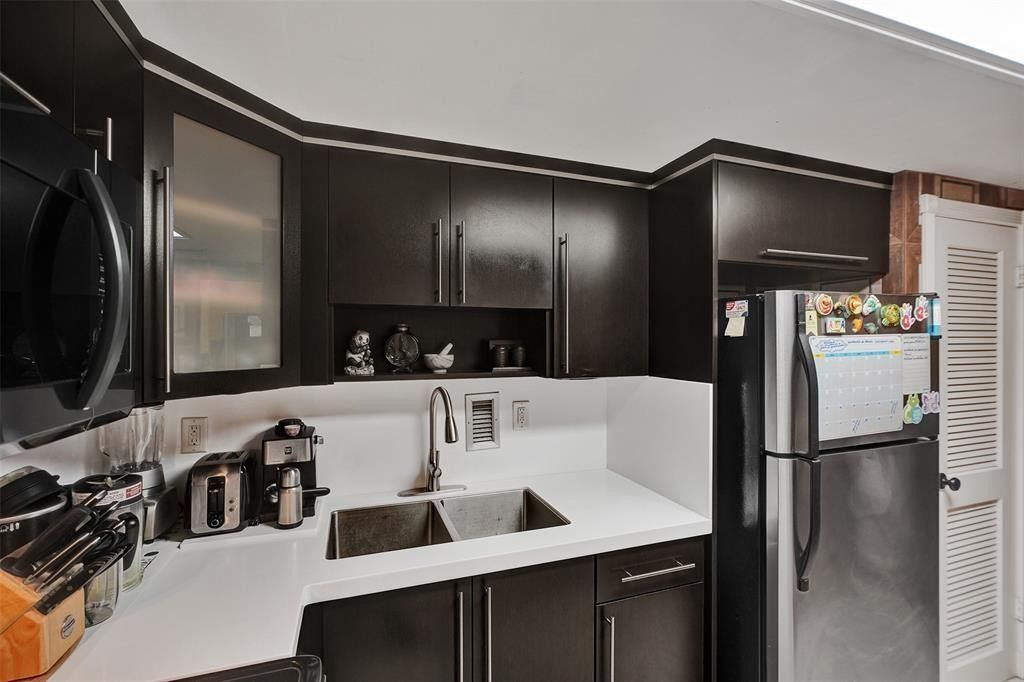 1865 79th St Causeway, Unit 16B, North Bay Village, FL 33141 Photo