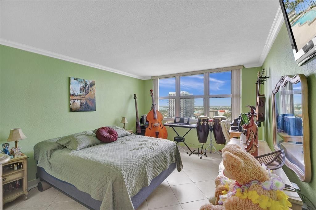 1865 79th St Causeway, Unit 16B, North Bay Village, FL 33141 Photo