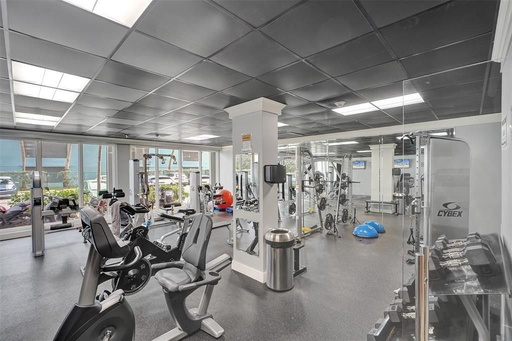 1865 79th St Causeway, Unit 16B, North Bay Village, FL 33141 Photo