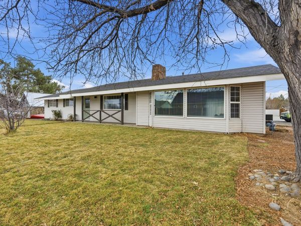 1915 SW 23rd Street, Redmond, OR 97756