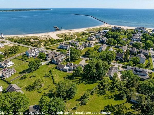 46 Washington Ave, Barnstable, MA 02647