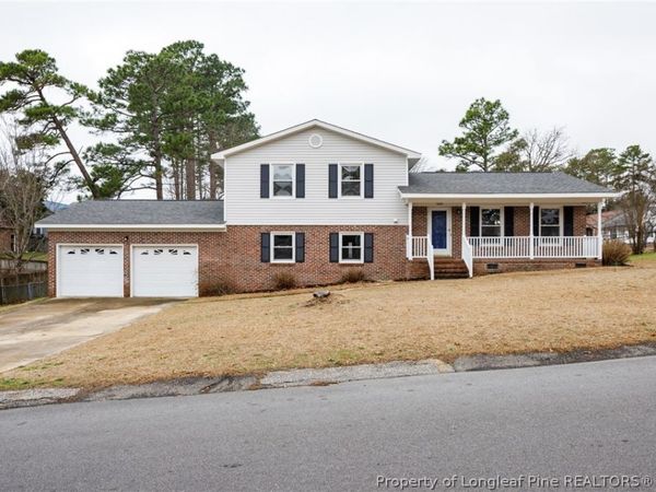 660 Daharan Drive, Fayetteville, NC 28314