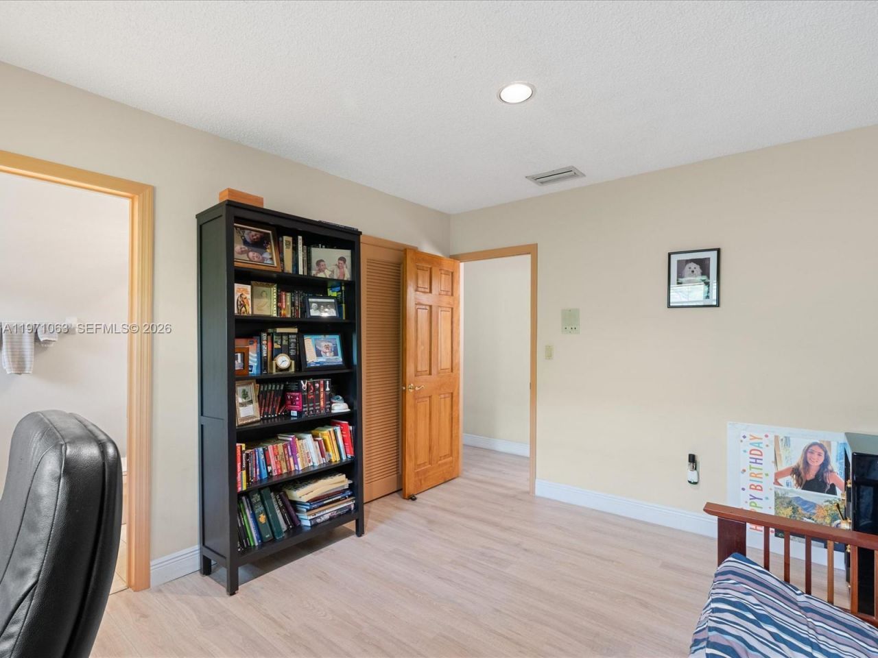 2930 NE 164th St , North Miami Beach, FL 33160 Photo