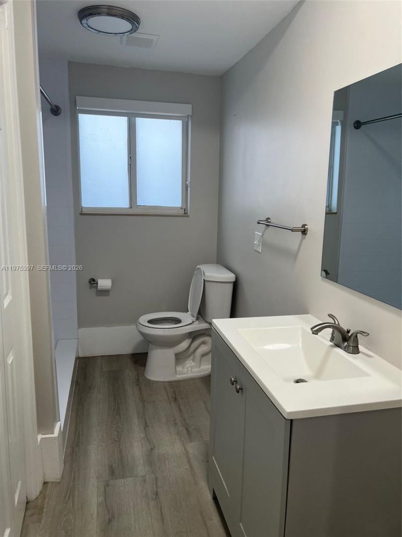 1901 Johnson St , Unit 2, Hollywood, FL 33020 Photo