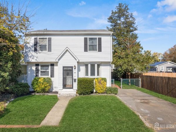 25 Evergreen Street , Spotswood, NJ 08884