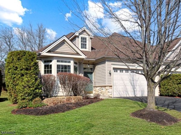 559 Edward St, Lopatcong, NJ 08865