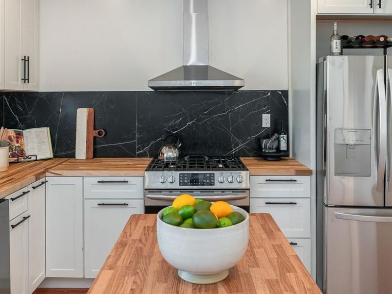 438 E Columbus Street , Columbus, OH 43206 Photo 15