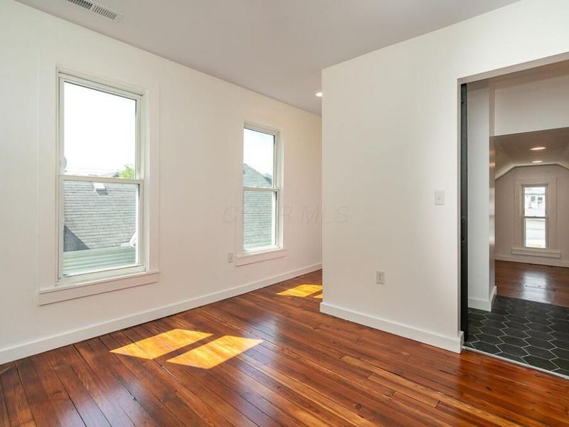 438 E Columbus Street , Columbus, OH 43206 Photo 25