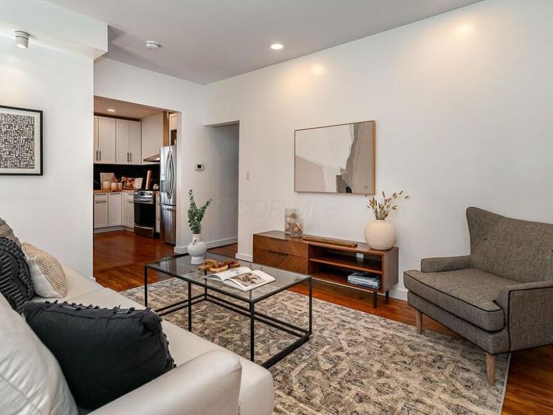 438 E Columbus Street , Columbus, OH 43206 Photo 4