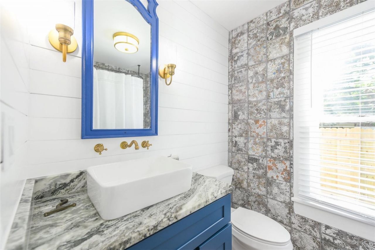 1230 35th Street , Sarasota, FL 34234 Photo