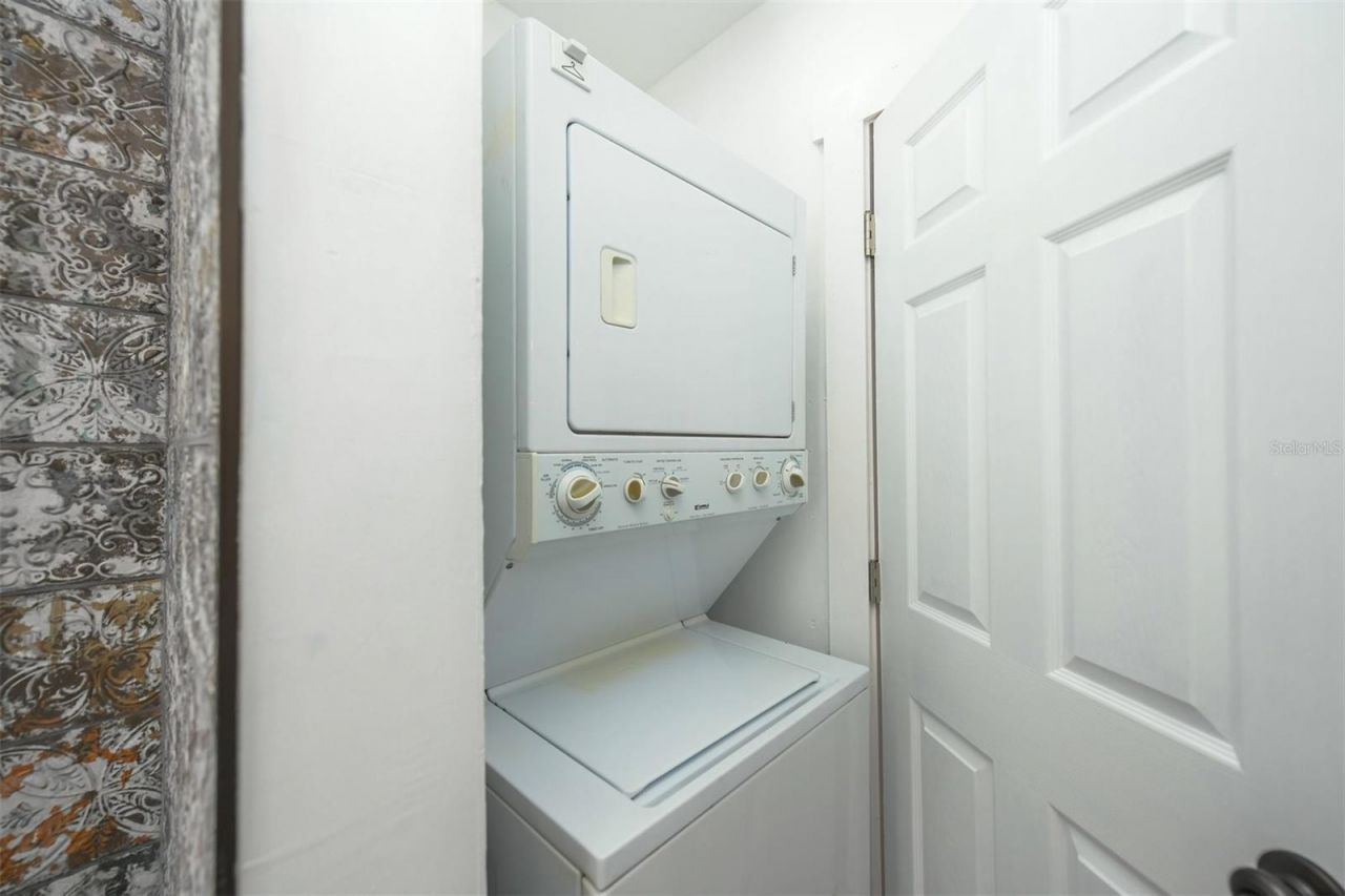 1230 35th Street , Sarasota, FL 34234 Photo