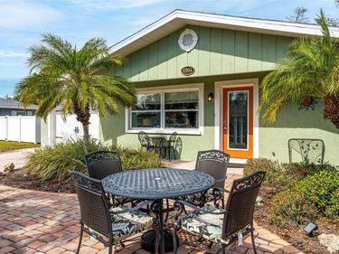 6904 9TH AVENUE NW, BRADENTON, FL 34209