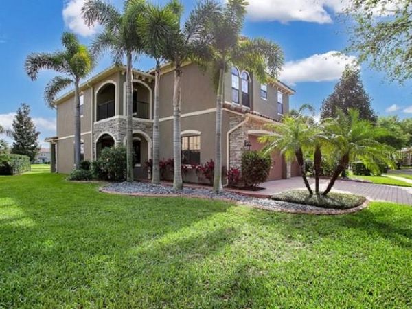 8309 PRESTBURY DRIVE, ORLANDO, FL 32832