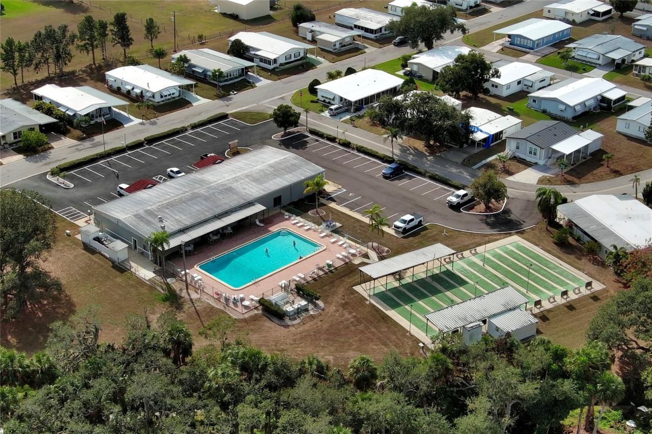 6710 36th Avenue E, Unit 8, Palmetto, FL 34221 Photo