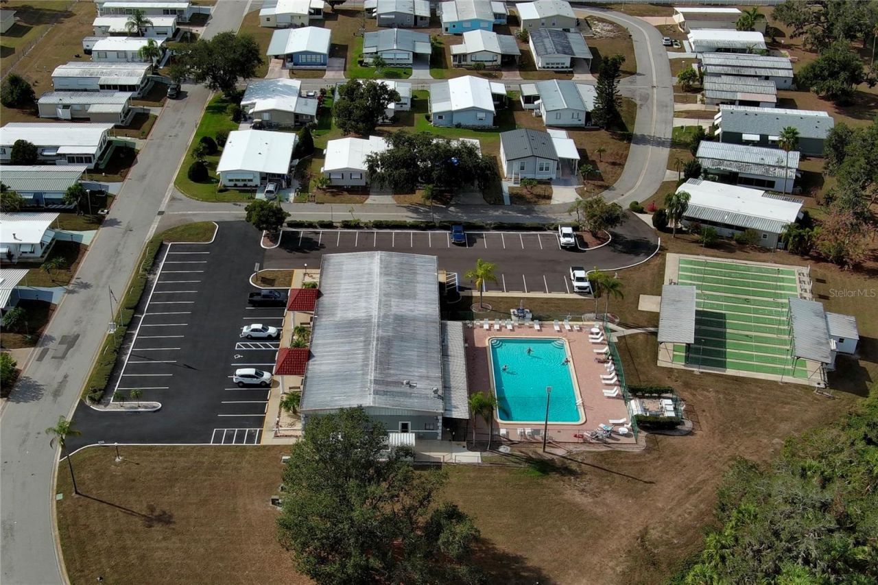 6710 36th Avenue E, Unit 8, Palmetto, FL 34221 Photo