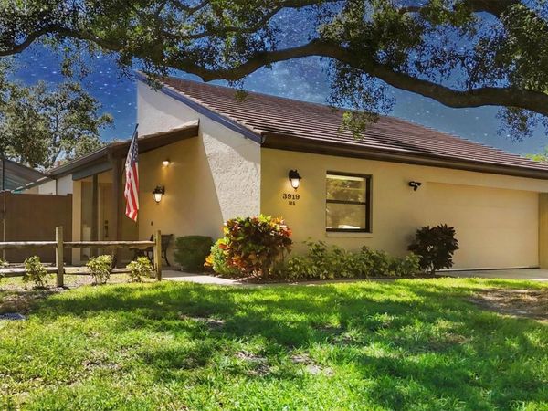 3919 GLEN OAKS MANOR DRIVE , SARASOTA, FL 34232