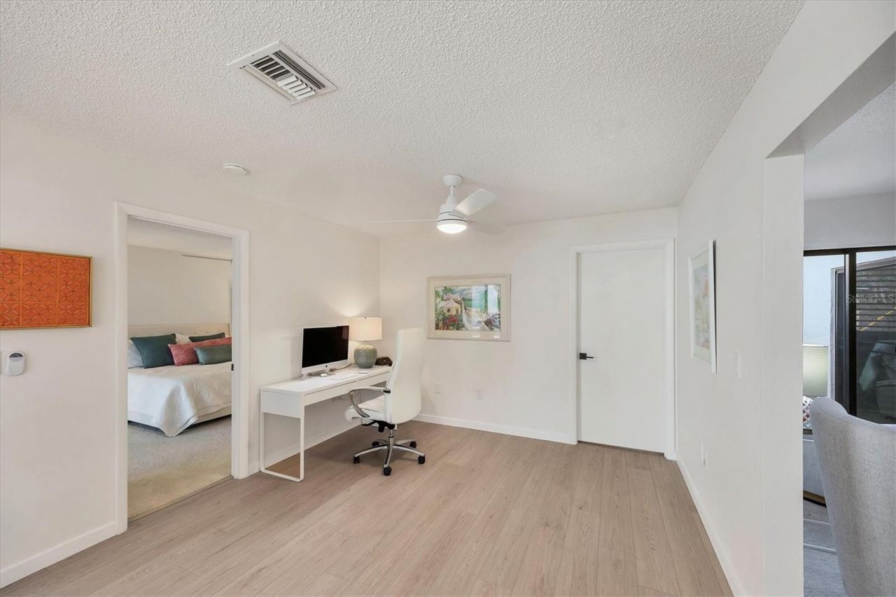 3919 Glen Oaks Manor Drive , Sarasota, FL 34232 Photo