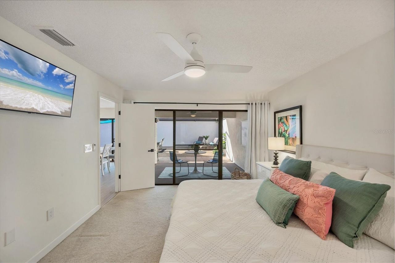 3919 Glen Oaks Manor Drive , Sarasota, FL 34232 Photo