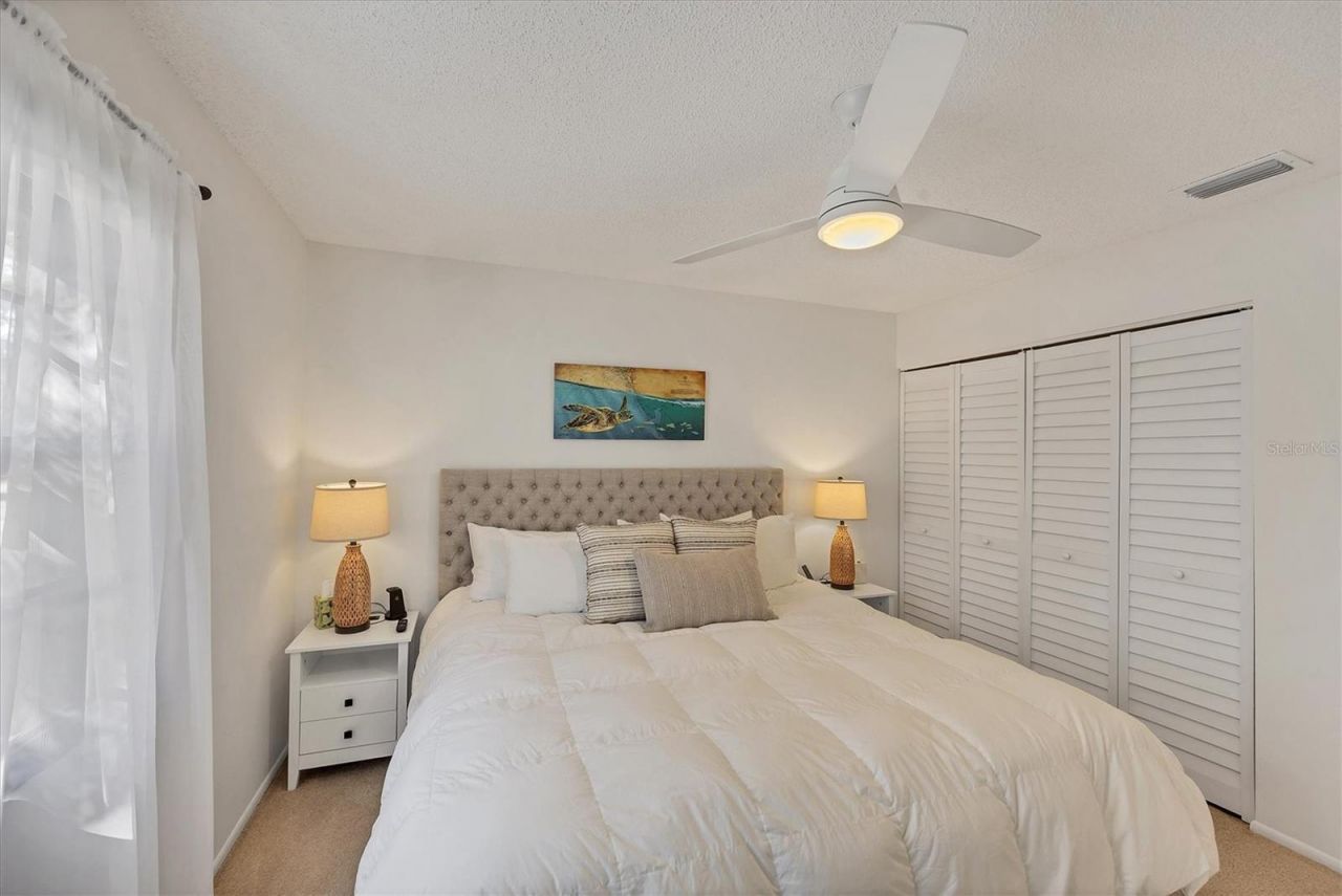 3919 Glen Oaks Manor Drive , Sarasota, FL 34232 Photo