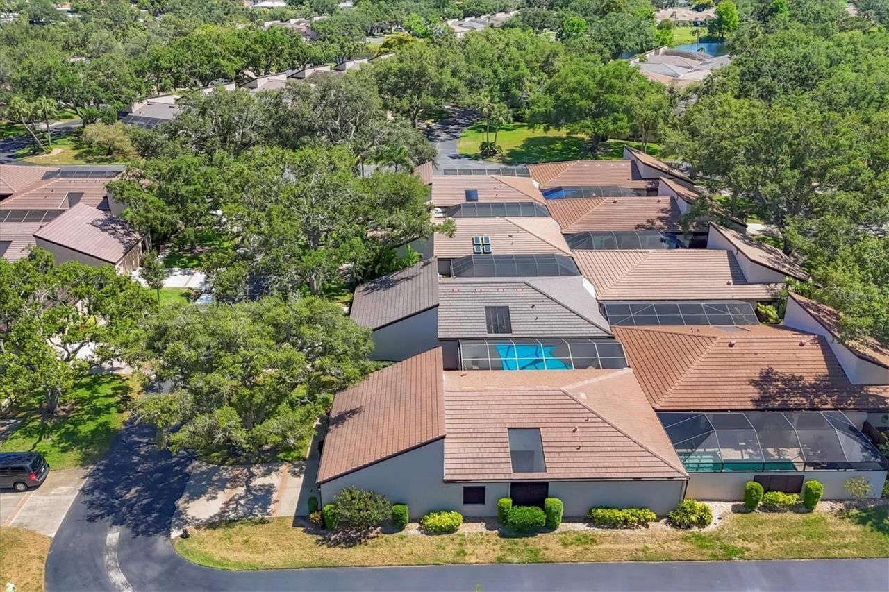 3919 Glen Oaks Manor Drive , Sarasota, FL 34232 Photo