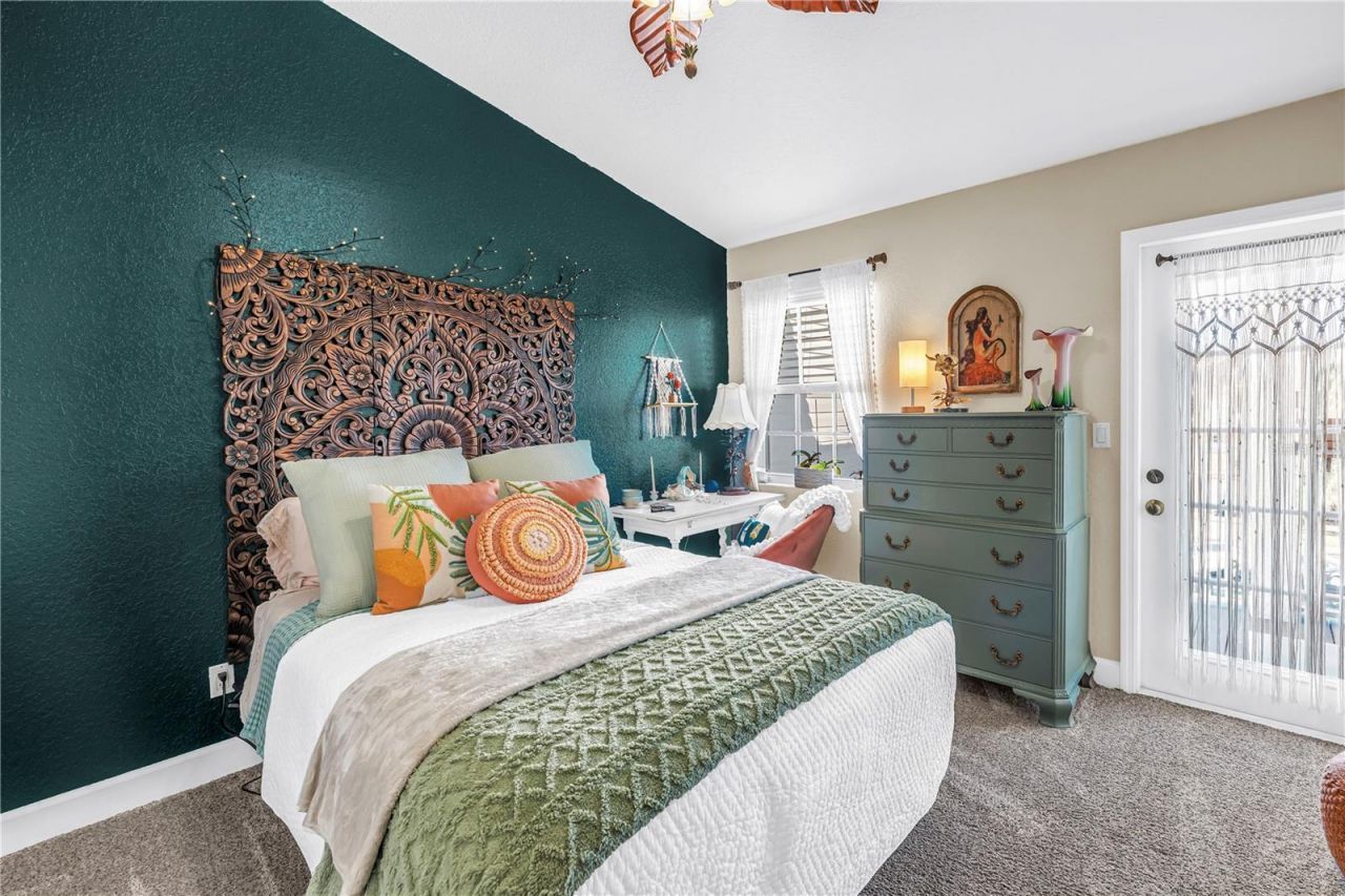 103 Bath Club Concourse, North Redington Beach, FL 33708 Photo