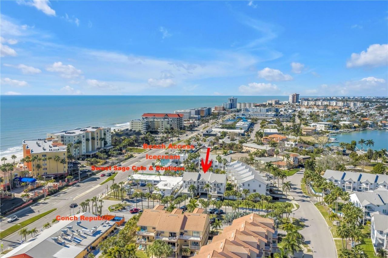 103 Bath Club Concourse, North Redington Beach, FL 33708 Photo