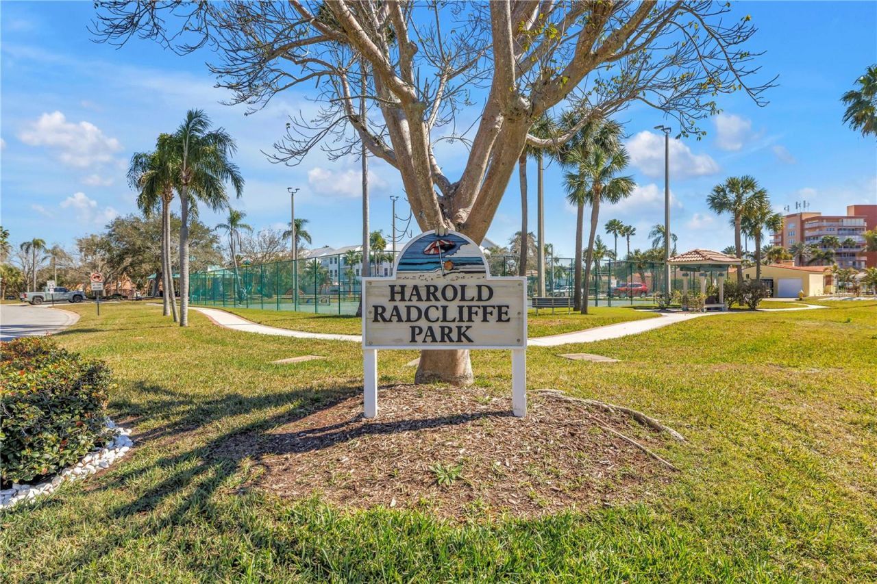 103 Bath Club Concourse, North Redington Beach, FL 33708 Photo